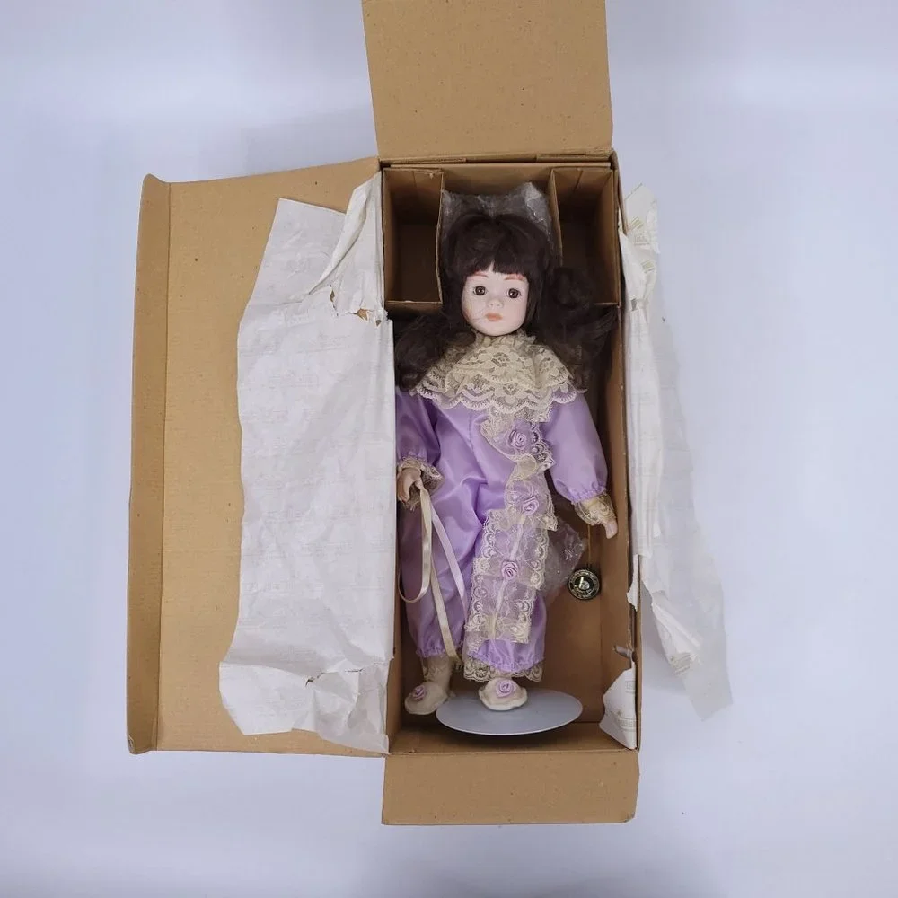 The Ashton-Drake Galleries Porcelain Doll IN BOX Brinns 1989 Collectible Edition